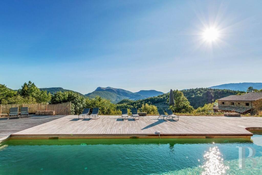 Magnifique Domaine En Drome Provencale Pour 30 Pers Villa Teyssieres Dış mekan fotoğraf